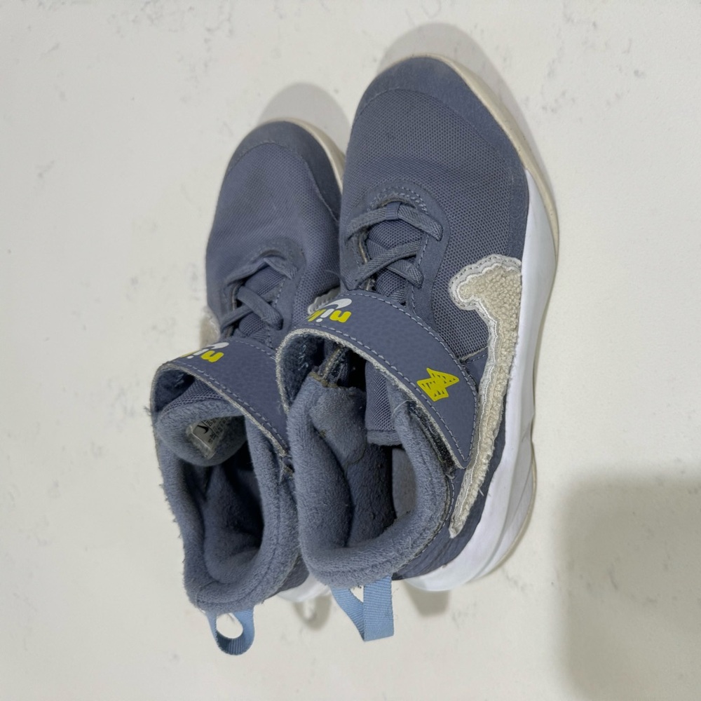 Nike kids shoes for sale